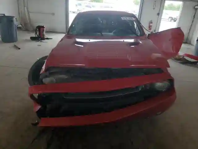 2C3CDYBT6CH104228 2012 DODGE CHALLENGER-4