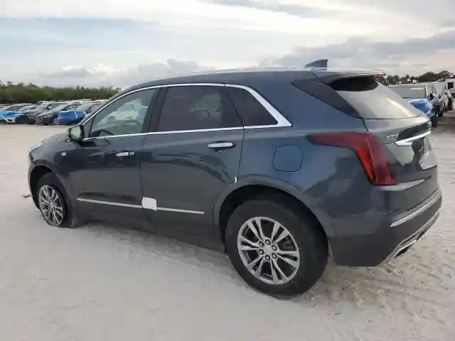 1GYKNCRS1MZ184747 2021 CADILLAC XT5-1