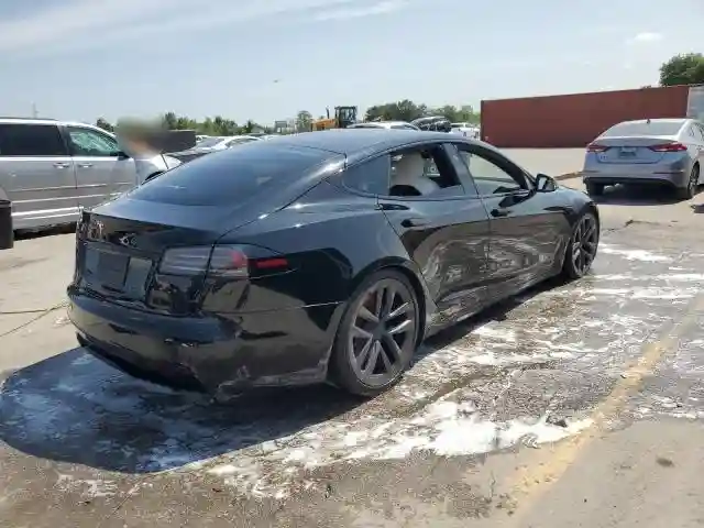 5YJSA1E56NF476116 2022 TESLA MODEL S-2