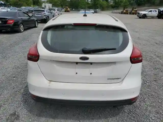 1FADP3N23JL288255 2018 FORD FOCUS-5