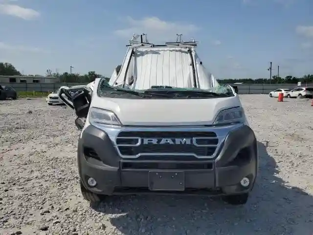 3C6LRVBG0SE506097 2025 RAM PROMASTER-4