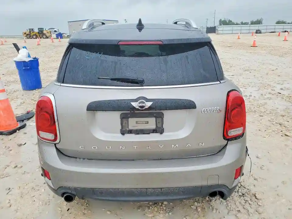 WMZYT3C32J3D99384 2018 MINI COOPER-5