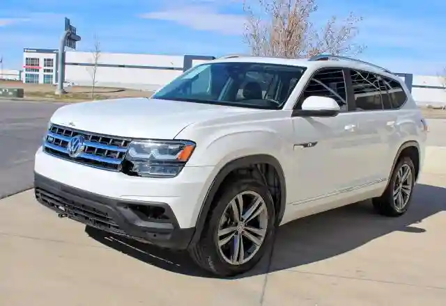 1V2XR2CAXKC604336 2019 VOLKSWAGEN ATLAS-1