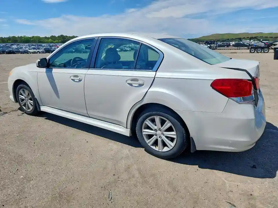 4S3BMBG62A3211445 2010 SUBARU LEGACY-1