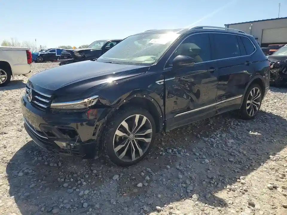 3VV4B7AX9LM072642 2020 VOLKSWAGEN TIGUAN-0