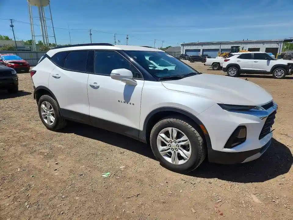 3GNKBHR45NS208082 2022 CHEVROLET BLAZER-3