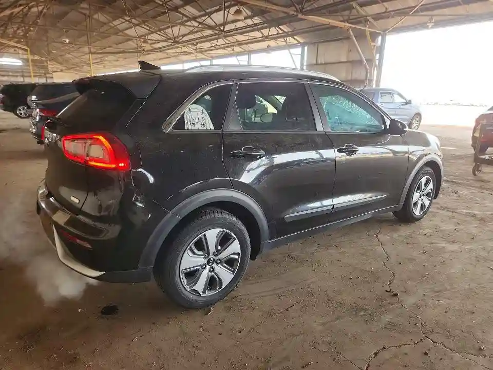 KNDCB3LC8K5266032 2019 KIA NIRO-2