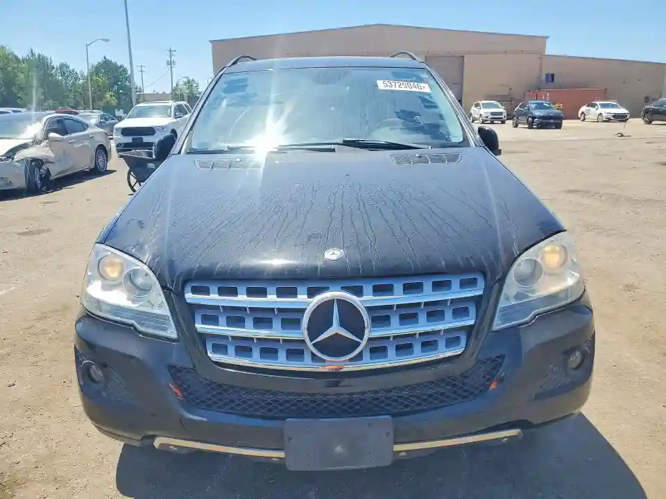 4JGBB8GB6BA669746 2011 MERCEDES-BENZ M-CLASS-4