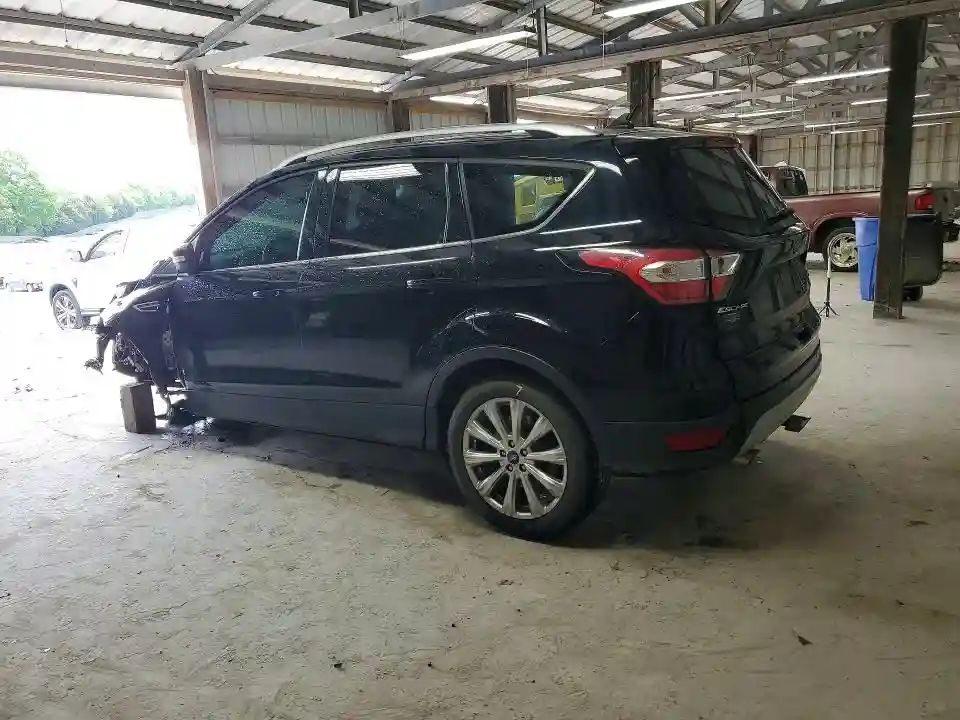 1FMCU0J9XJUC33565 2018 FORD ESCAPE-1