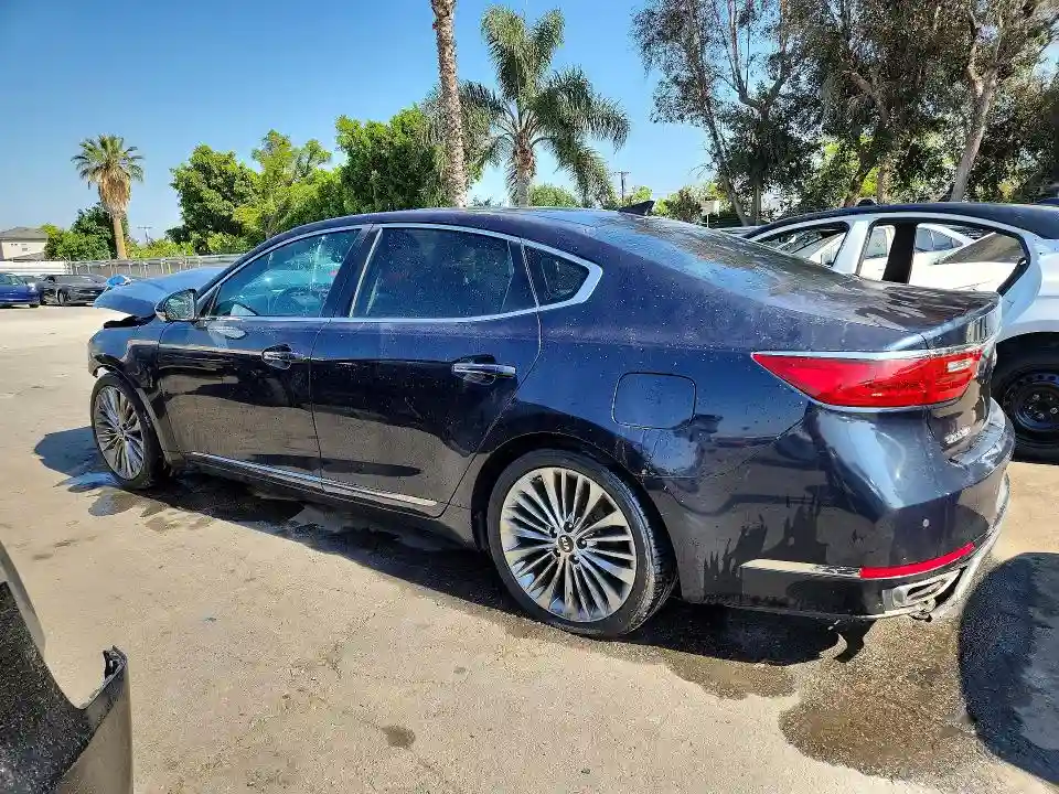 KNALC4J14J5104852 2018 KIA CADENZA-1