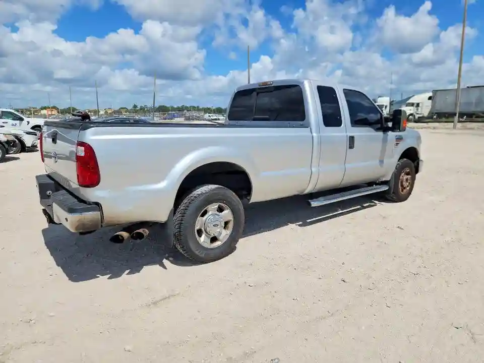 1FTSX2BR3AEA53162 2010 FORD F250-2