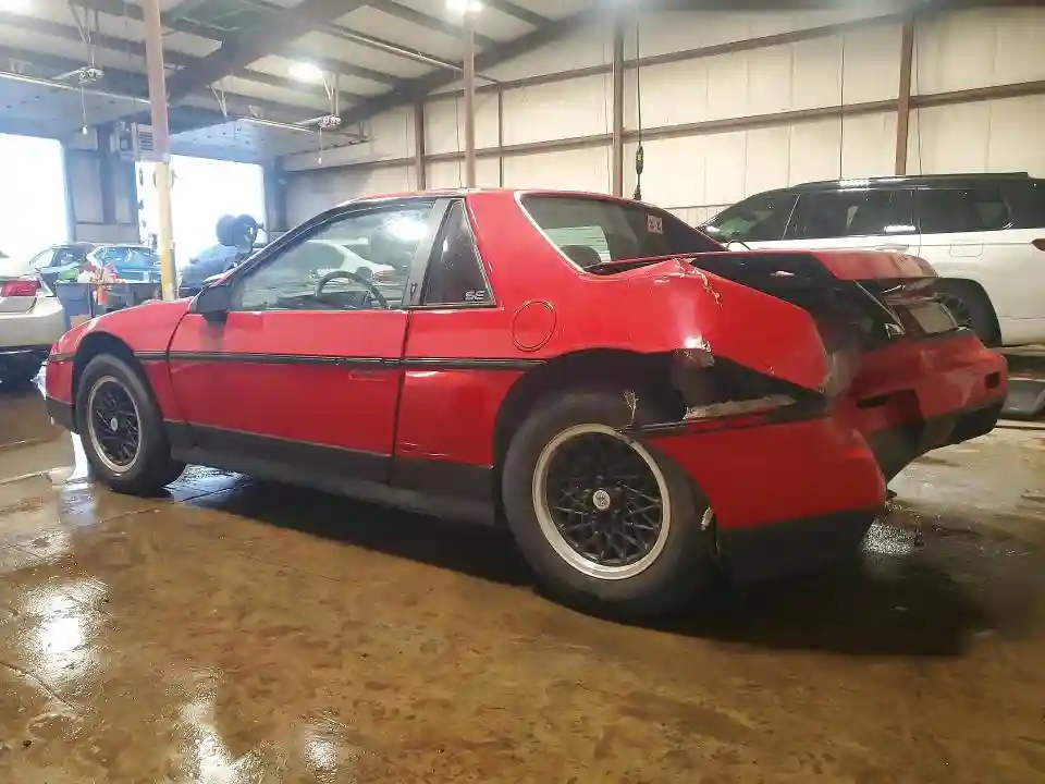 1G2AF37RXEP264659 1984 PONTIAC FIERO-1