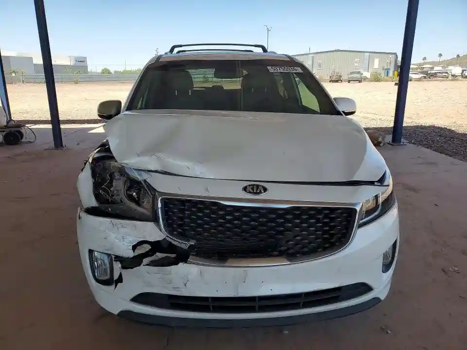KNDMC5C13G6134387 2016 KIA SEDONA-4