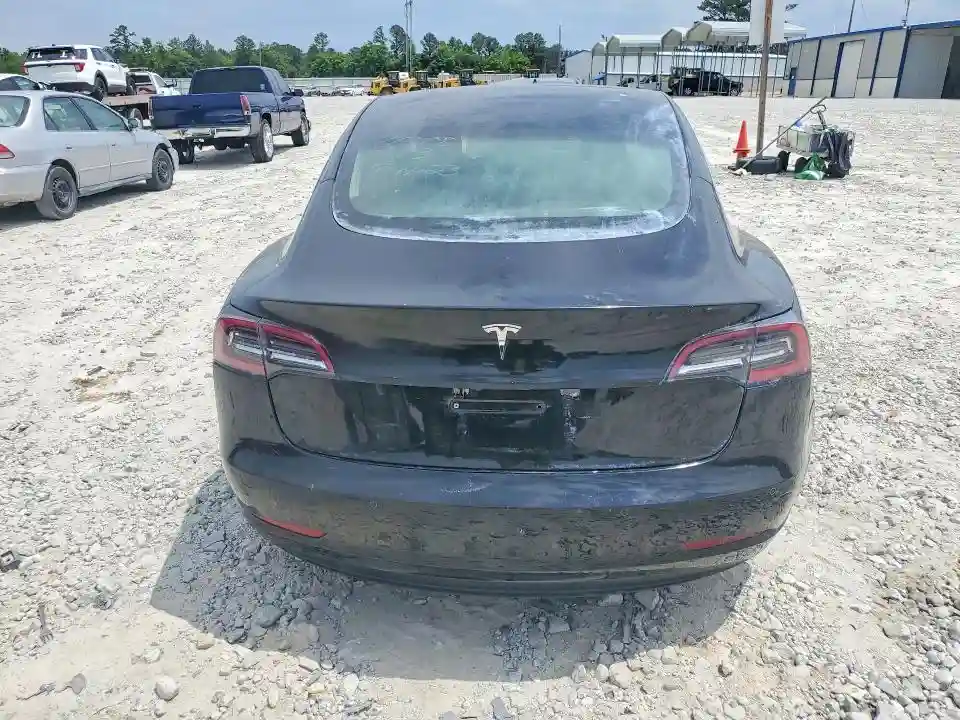 5YJ3E1EA4KF306578 2019 TESLA MODEL 3-5