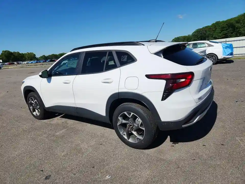KL77LHEP9SC214039 2025 CHEVROLET TRAX-1