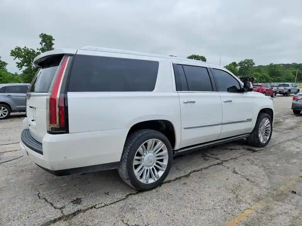 1GYS4KKJXHR141108 2017 CADILLAC ESCALADE-2
