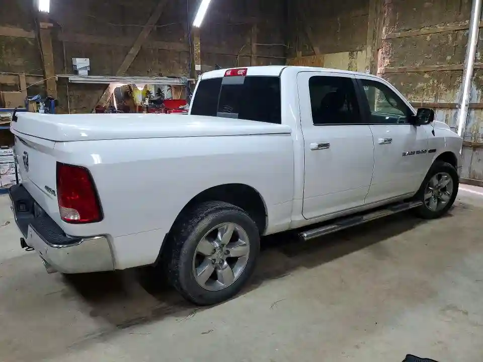 1C6RR7LM7HS874132 2017 RAM 1500-2
