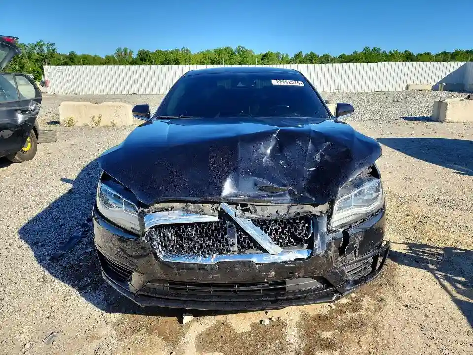 3LN6L5FC5LR619046 2020 LINCOLN MKZ-4