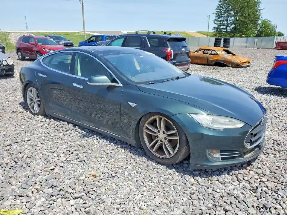 5YJSA1H17EFP39268 2014 TESLA MODEL S-3