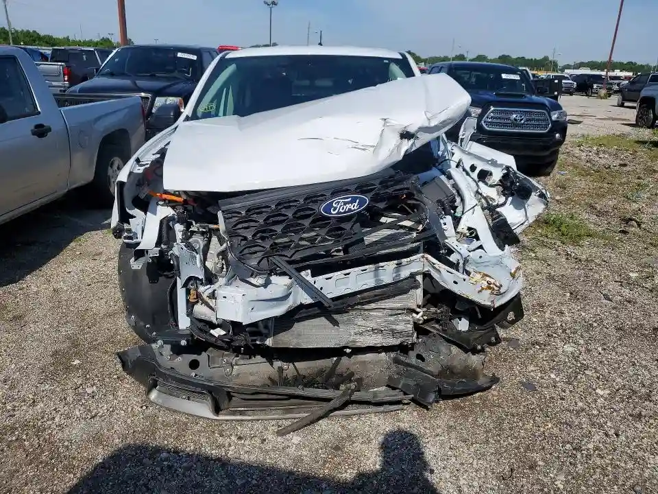 3FTTW8H34SRA60715 2025 FORD MAVERICK-4