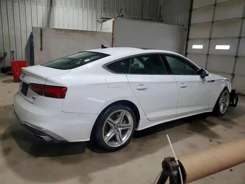 WAUDACF58MA015104 2021 AUDI A5-2