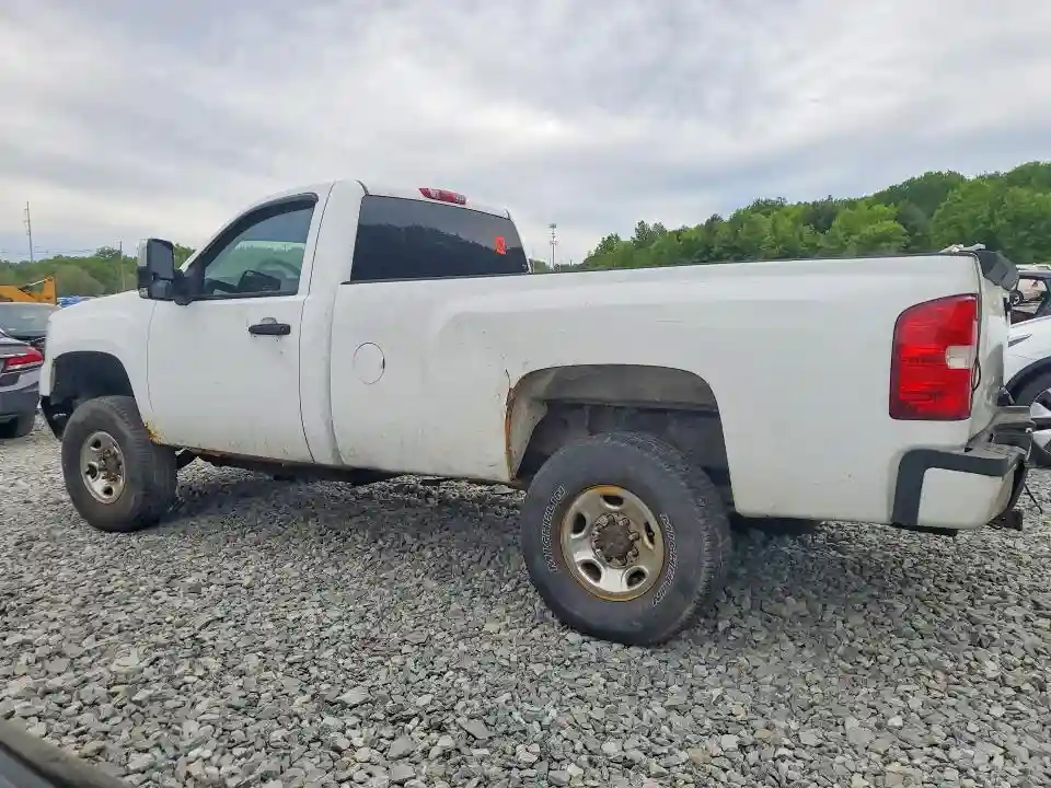1GD3K2B69AF111676 2010 GMC SIERRA-1