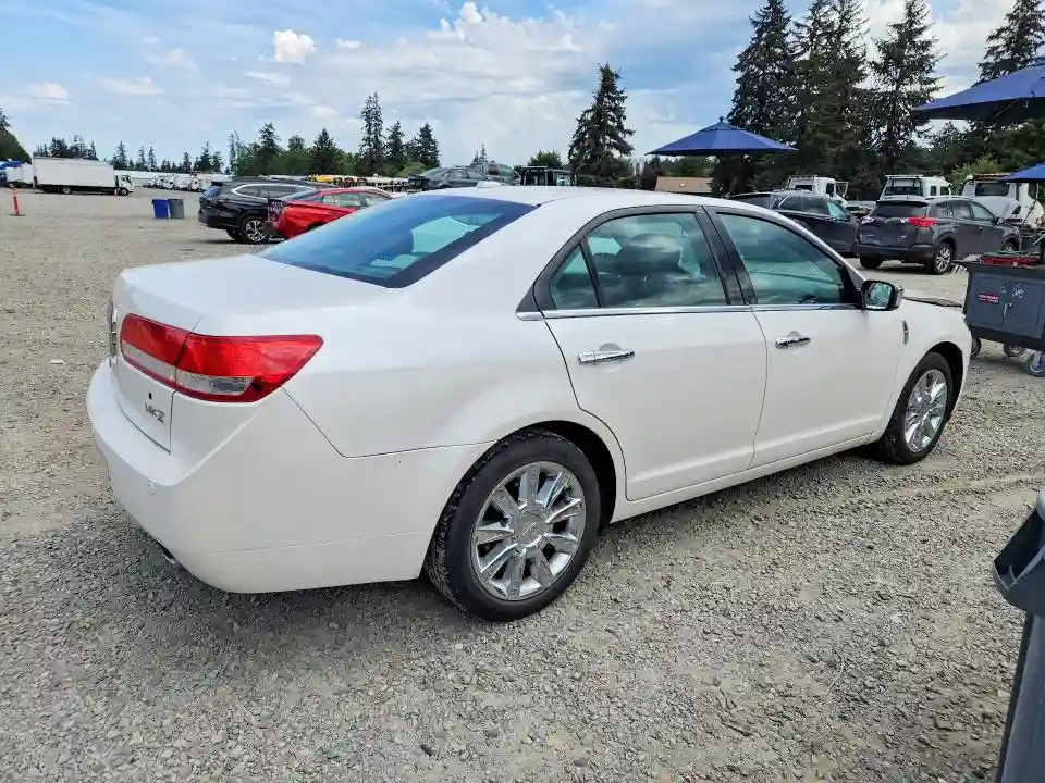 3LNHL2GC7CR806620 2012 LINCOLN MKZ-2