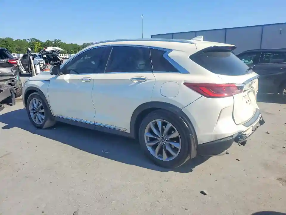 3PCAJ5M17KF134879 2019 INFINITI QX50-1