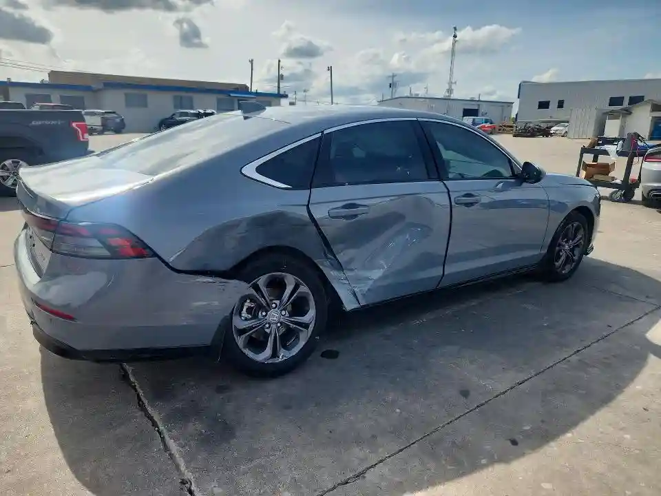 1HGCY2F62TA028668 2026 HONDA ACCORD-2