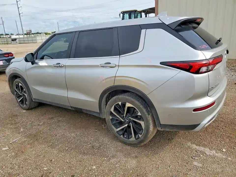 JA4J3VA89RZ046510 2024 MITSUBISHI OUTLANDER-1