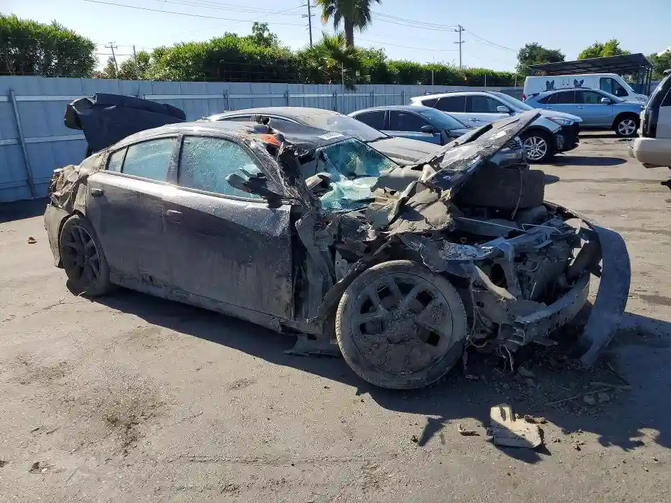 2C3CDXHG9KH674727 2019 DODGE CHARGER-3