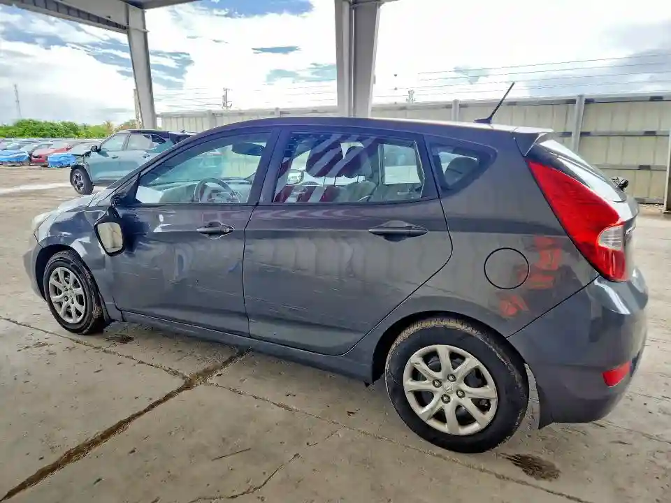 KMHCT5AE5DU084497 2013 HYUNDAI ACCENT-1