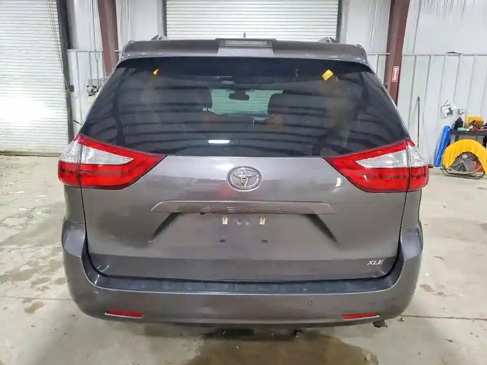 5TDYZ3DC0KS987651 2019 TOYOTA SIENNA-5