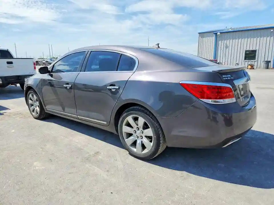 1G4GC5E3XDF315232 2013 BUICK LACROSSE-1