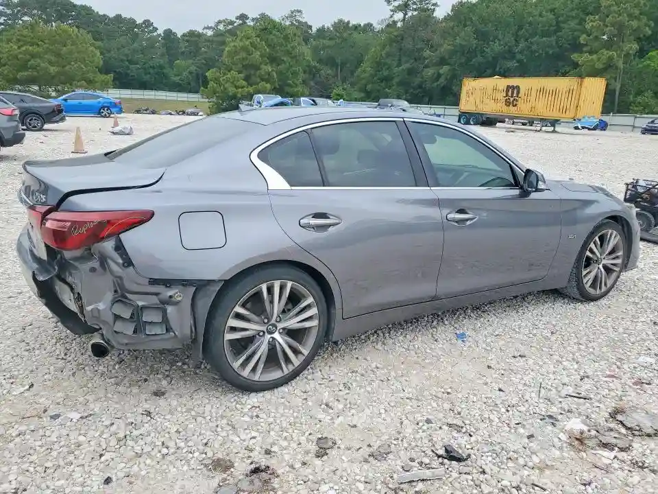 JN1EV7AP9JM356620 2018 INFINITI Q50-2