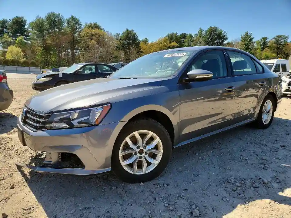 1VWAA7A36JC000598 2018 VOLKSWAGEN PASSAT-0