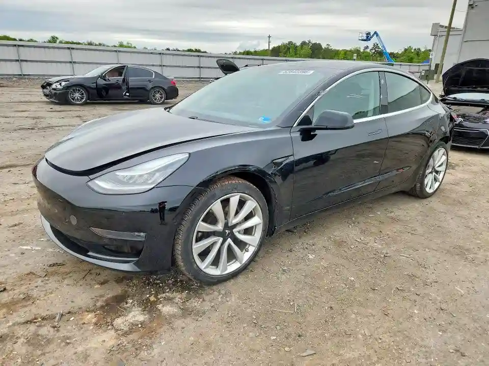 5YJ3E1EB0KF388575 2019 TESLA MODEL 3-0