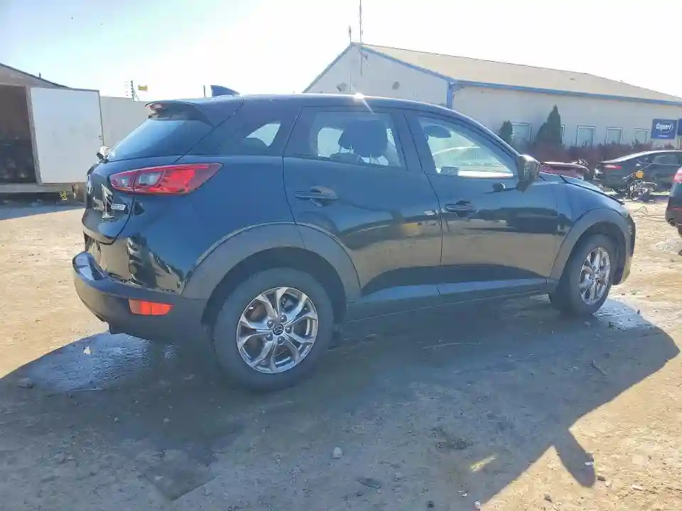 JM1DKFB75J1322797 2018 MAZDA CX-3-2