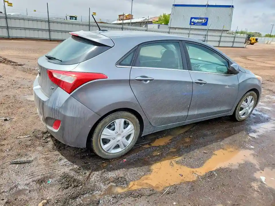 KMHD35LH8HU374864 2017 HYUNDAI ELANTRA-2