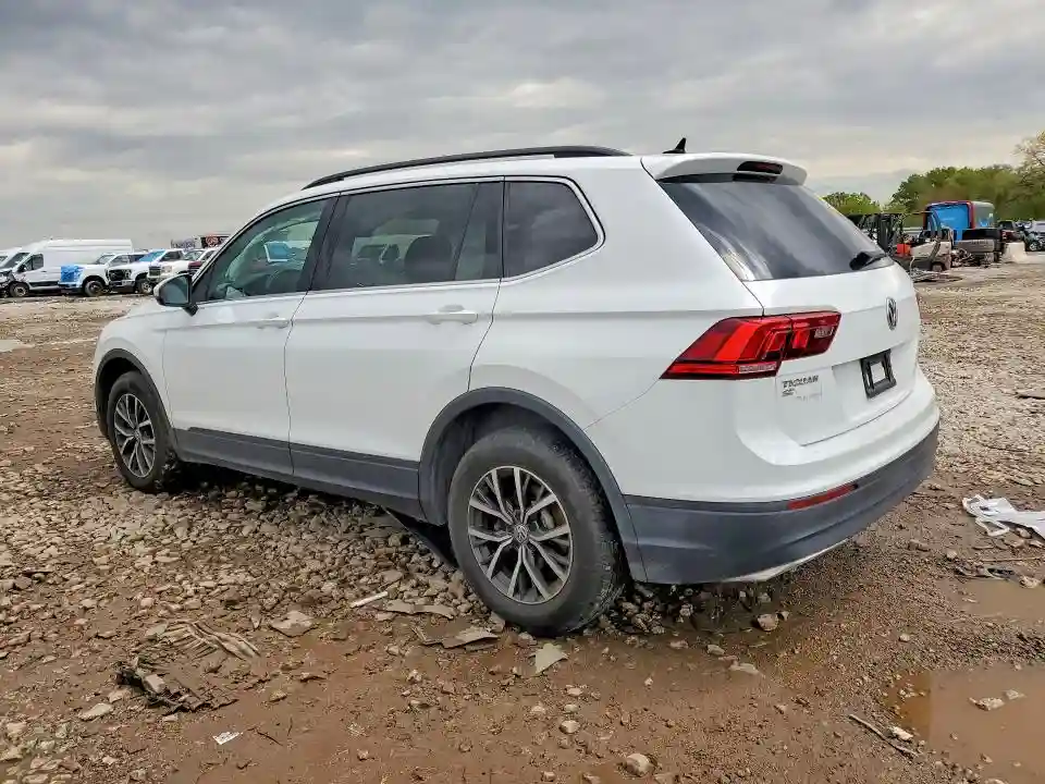 3VV2B7AX6KM004885 2019 VOLKSWAGEN TIGUAN-1