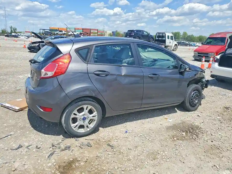 3FADP4EJ4FM158150 2015 FORD FIESTA-2