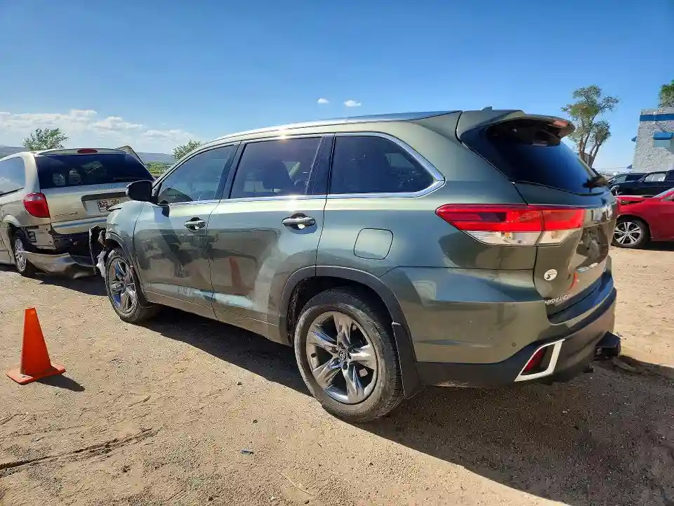 5TDDZRFH8JS877553 2018 TOYOTA HIGHLANDER-1