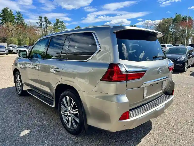 JTJHY7AX3H4246722 2017 LEXUS LX570-2