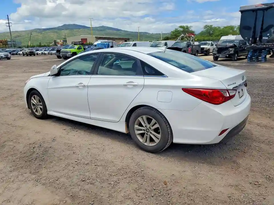 5NPEB4AC4EH936651 2014 HYUNDAI SONATA-1
