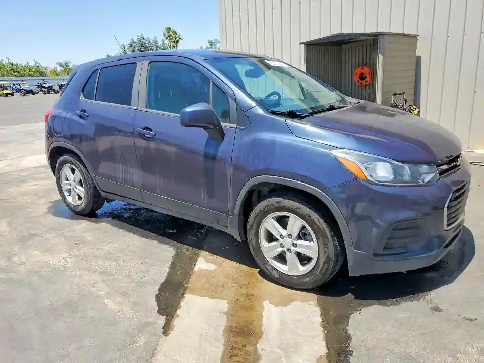 3GNCJKSB3KL254688 2019 CHEVROLET TRAX-3