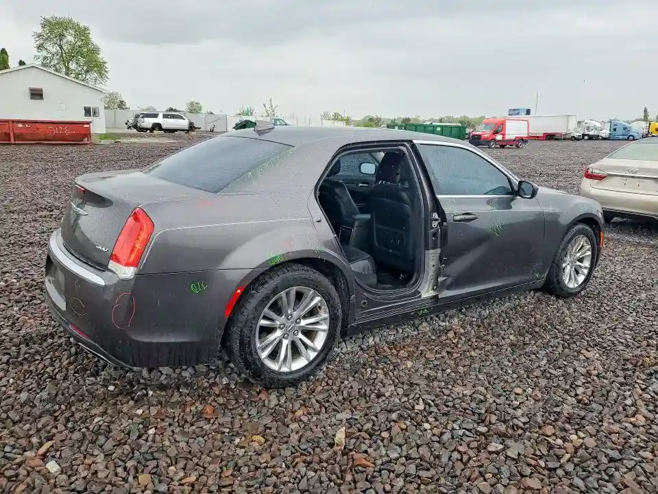 2C3CCAAG9GH313600 2016 CHRYSLER 300-2