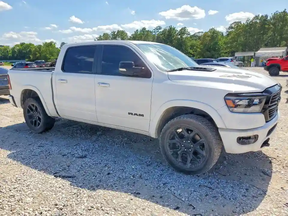 1C6RREJT8MN503553 2021 RAM 1500-3