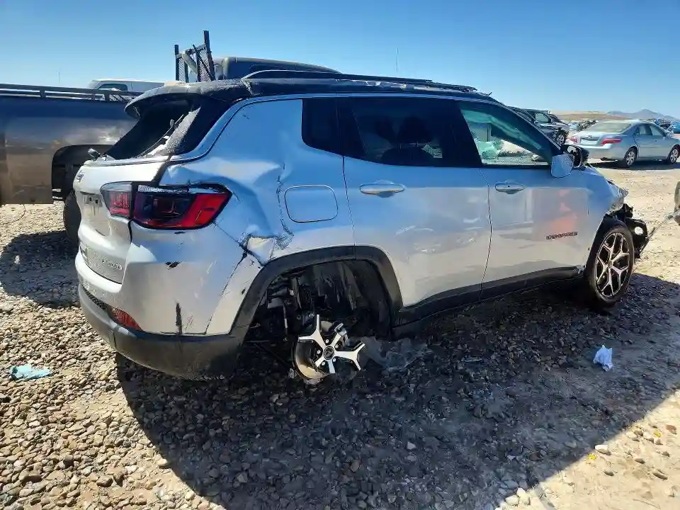 3C4NJDCNXST545999 2025 JEEP COMPASS-2