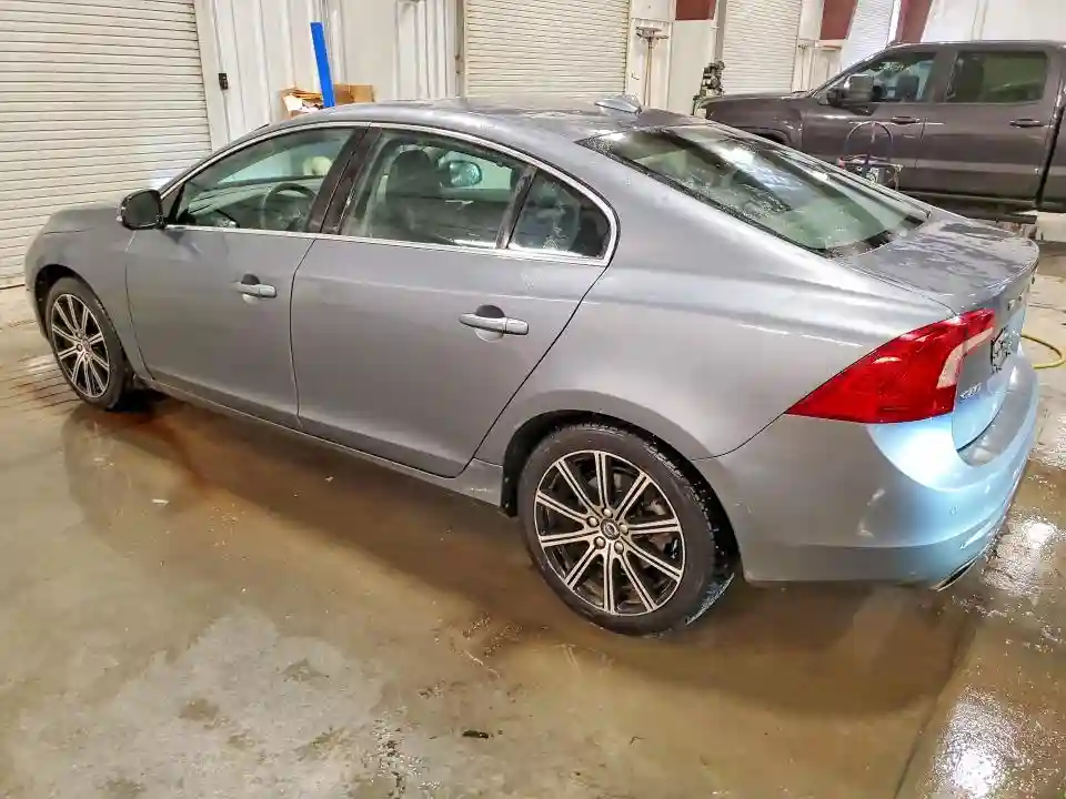 LYV402HM7HB142350 2017 VOLVO S60-1