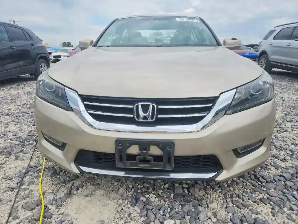 1HGCR3F88DA023870 2013 HONDA ACCORD-4